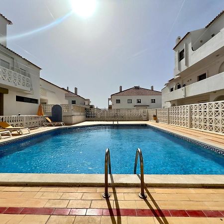 Albufeira Central 3 With Pool By Homing Екстер'єр фото